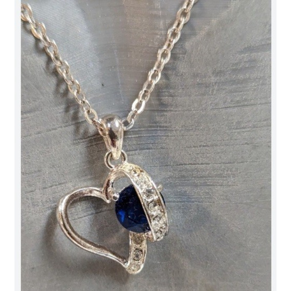 NEW Avon Looping Open Heart Necklace - Silver-tone - Color accent - December